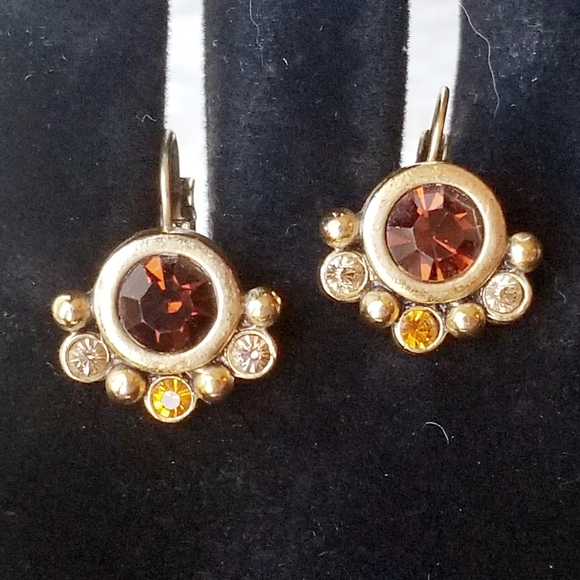 Jewelry - EUC Vintage Style Topaz & Gold Earrings